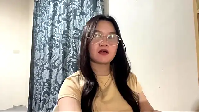 Chat +18 de MeliaSprinkles ao vivo