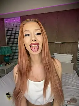 DevyNessa Adlı Modelin Web Kamerası Şovu