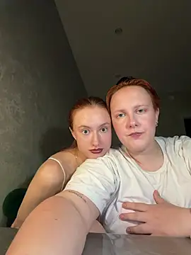 RyraVisit's Webcam Show