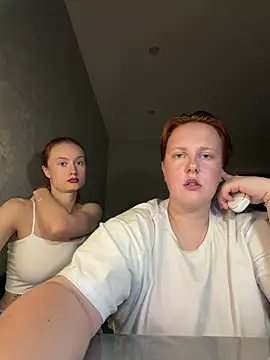 RyraVisit's Webcam Show