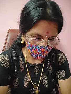tamil_peenqueen XXX чат на живо