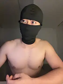 qazpqp webkamerás műsora