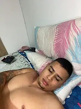 nickfteva_'s Live XXX Chat