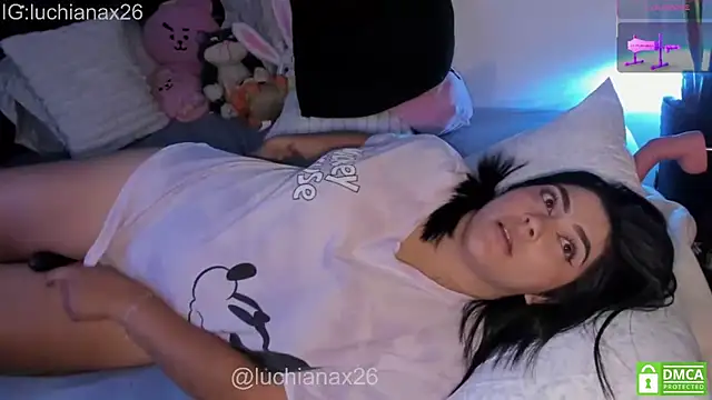 lucy2606 XXX чат на живо