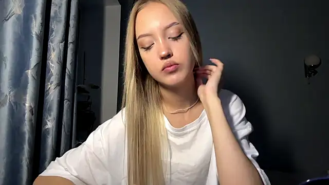 AngelitaMccrobie 现场XXX聊天