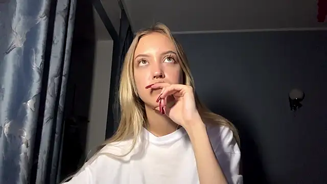 AngelitaMccrobie's Webcam Show