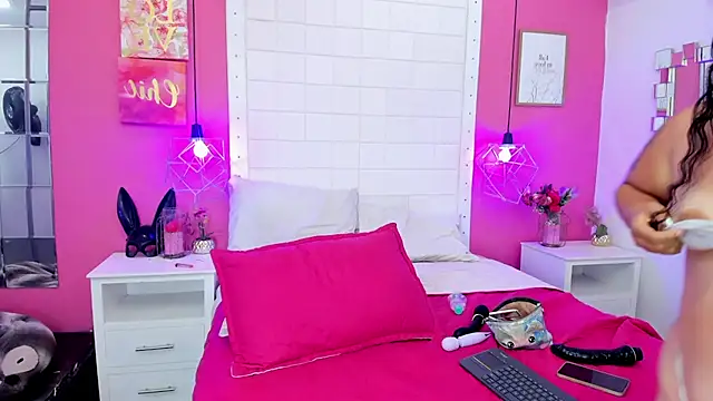 Chat XXX en directo de naomi_taylor27