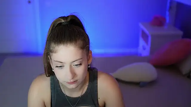 Webkamerová show emilyyboo