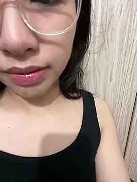 Czat XXX na żywo – Babybooo01_