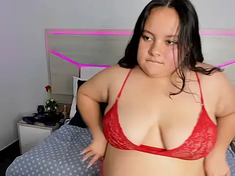 Show de MaraStelle na webcam