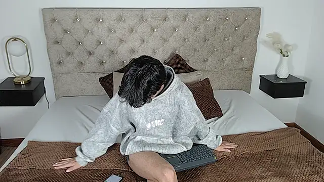 SparkRivers Adlı Modelin Web Kamerası Şovu