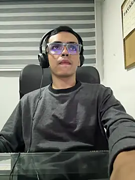 Show webcam de NicoKingg1_