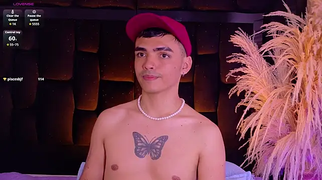 NicoKingg1_'s Webcam Show
