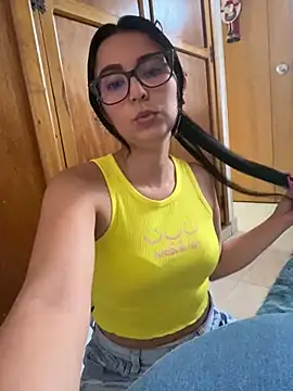 IsaxFox03's Live XXX Chat