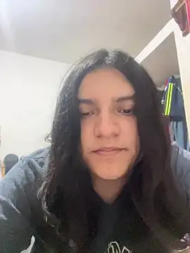 petitelatinon Webbikameraesitys