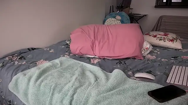 MoonieBlu's Live XXX Chat
