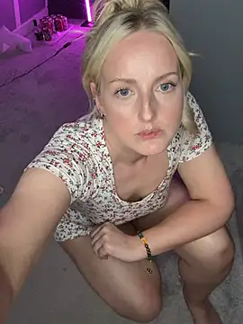 SexySophiexn Live XXX chat