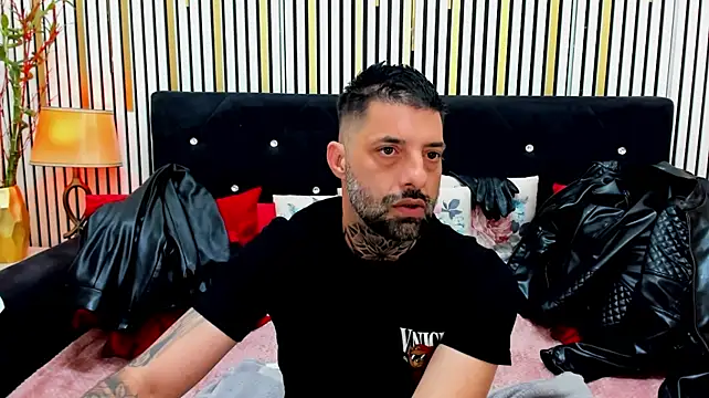 TommyDumn Webbikameraesitys