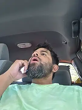 Show modela Gamerdad1105 na web-kameri