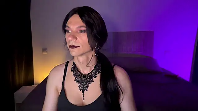YolandaLex webcam show