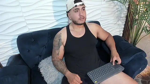 Webkamerová show Magnus_Cael