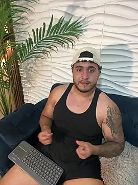 Magnus_Cael's Webcam Show