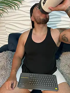 Magnus_Cael's Webcam Show