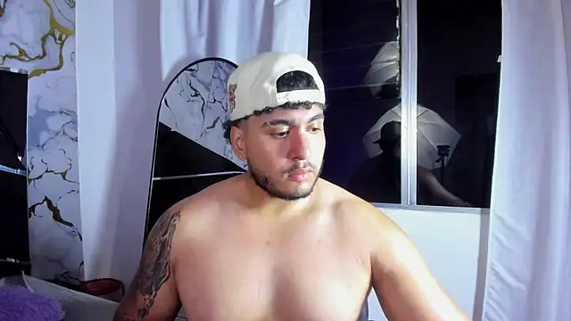 Magnus_Cael's Webcam Show
