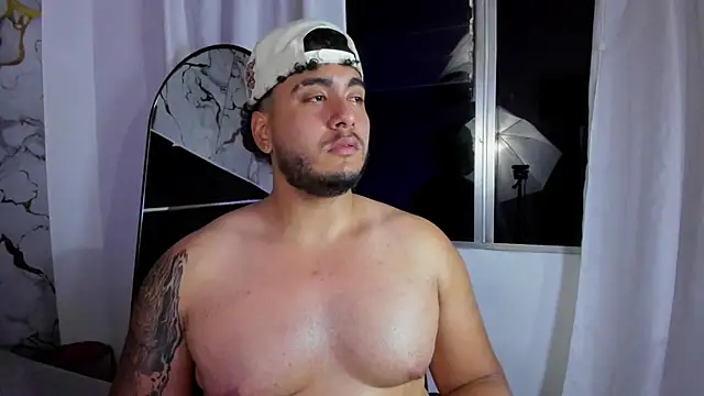 Magnus_Cael's Webcam Show