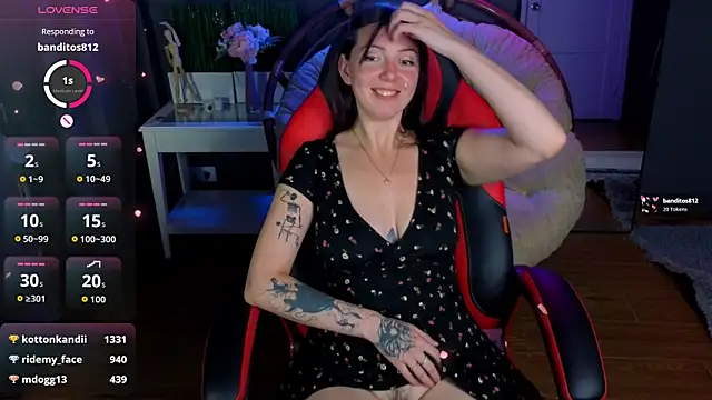 Lusy_Bliss' Live XXX Chat