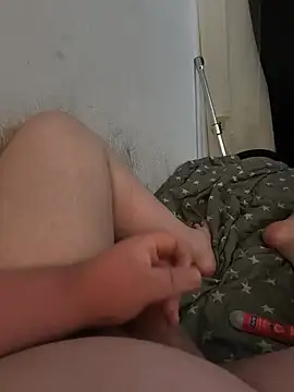 KleinerSchlingel20 Webcam show