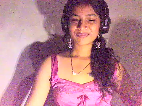 Roseyy_001 Pertunjukan Webcam