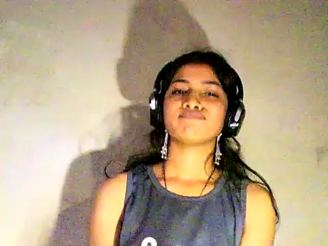 Roseyy_001's Live XXX Chat