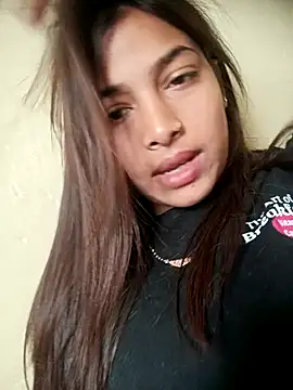 Roseyy_001 Webcam Show