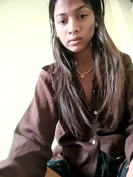 Roseyy_001's Live XXX Chat