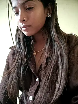 Roseyy_001 Chat XXX in diretta