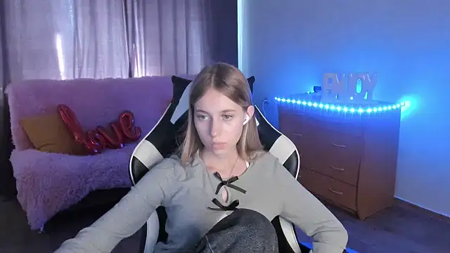 ModelPi's Live XXX Chat