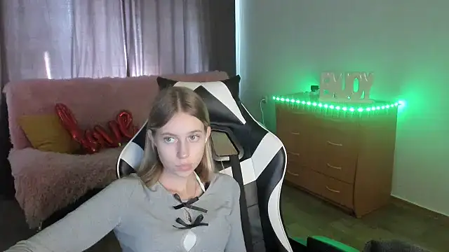ModelPin Live XXX chat