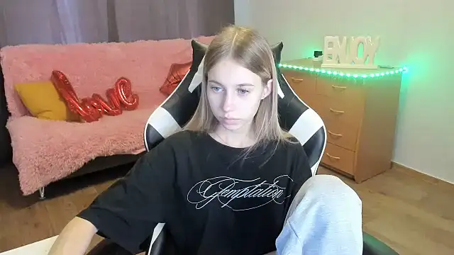 ModelPi's Live XXX Chat
