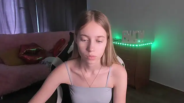 ModelPi's Webcam Show