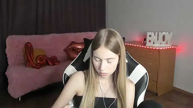 ModelPi's Live XXX Chat