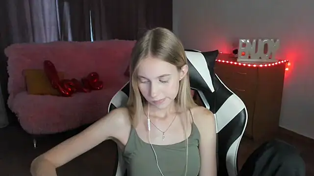 ModelPi's Webcam Show