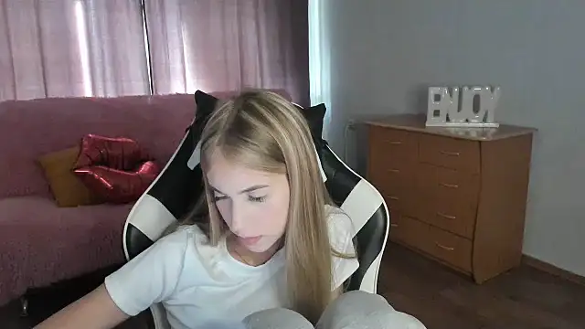 ModelPi's Live XXX Chat
