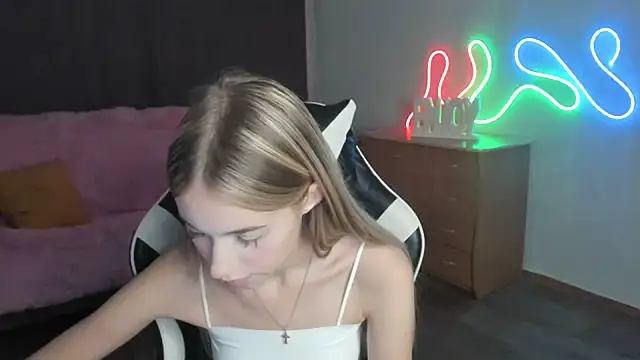ModelPi's Live XXX Chat