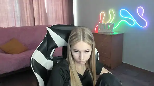 ModelPi's Live XXX Chat