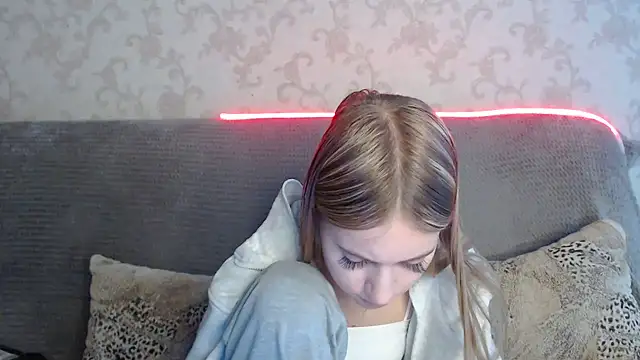 Chat +18 de ModelPi ao vivo