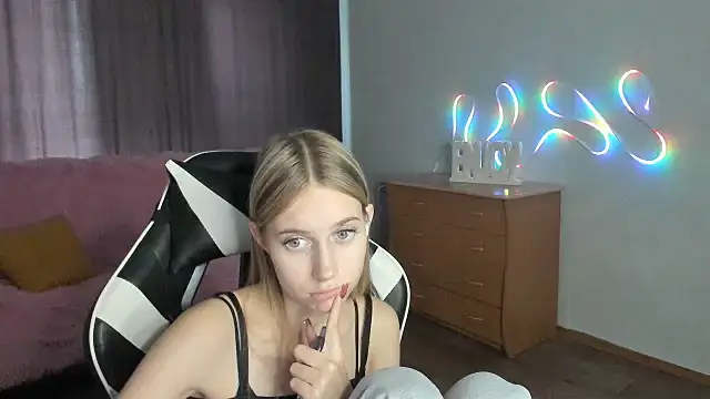ModelPi's Live XXX Chat