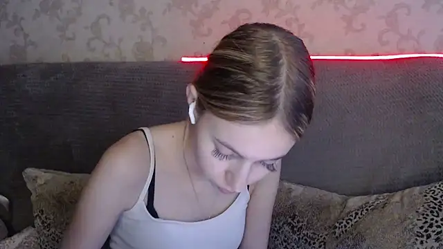 ModelPi's Live XXX Chat