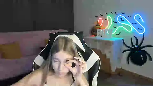 ModelPi's Live XXX Chat