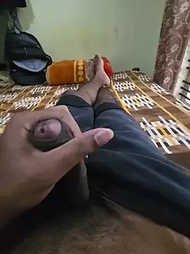Mazino-02 Show Webcam